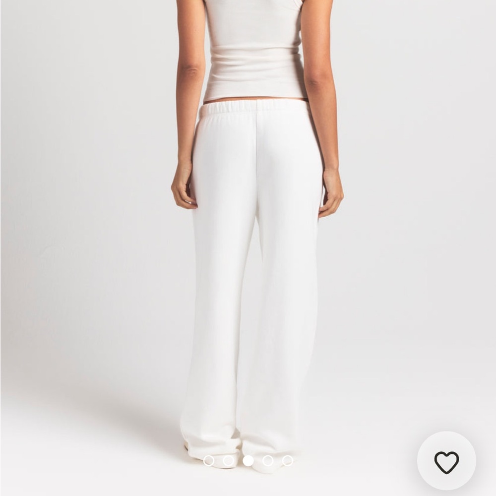 SKIMS Cotton Fleece Classic Straight Leg Pant in Marble - Picture 3 of 7